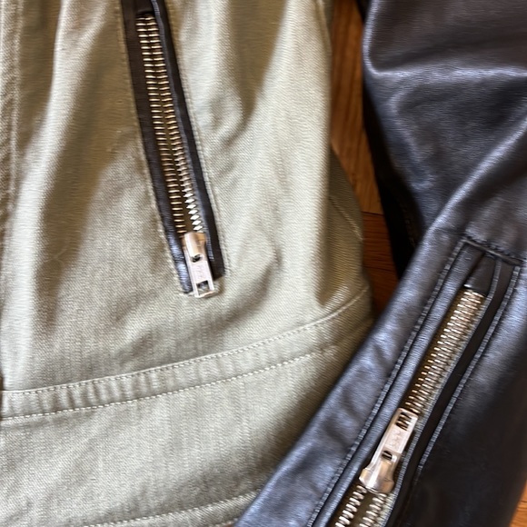 Mackage khaki moto motorcycle leather bomber jacket M biker - Picture 5 of 16